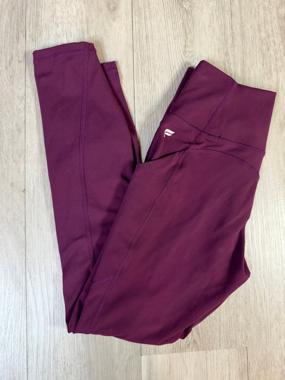 Fabletics PureLuxe Purple Plum High Rise Compression Ankle Leggings Women’s XS.